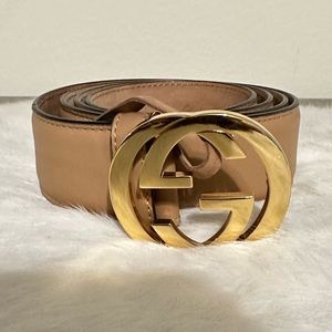 Nude GG Gucci women’s belt